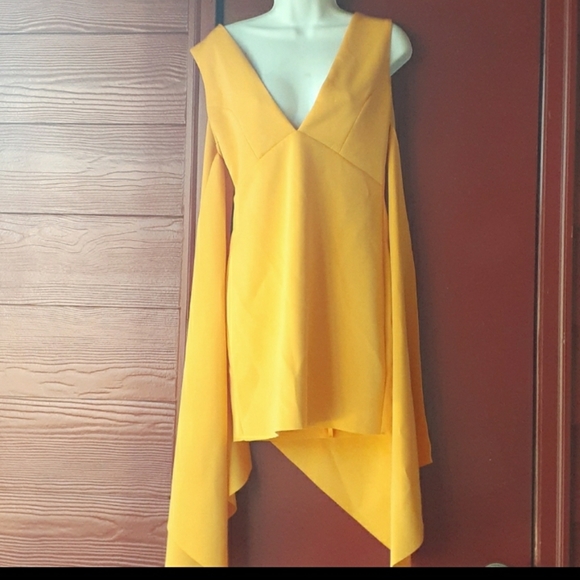 New ASOS DESIGN Premium cape back mini dress - Picture 4 of 6